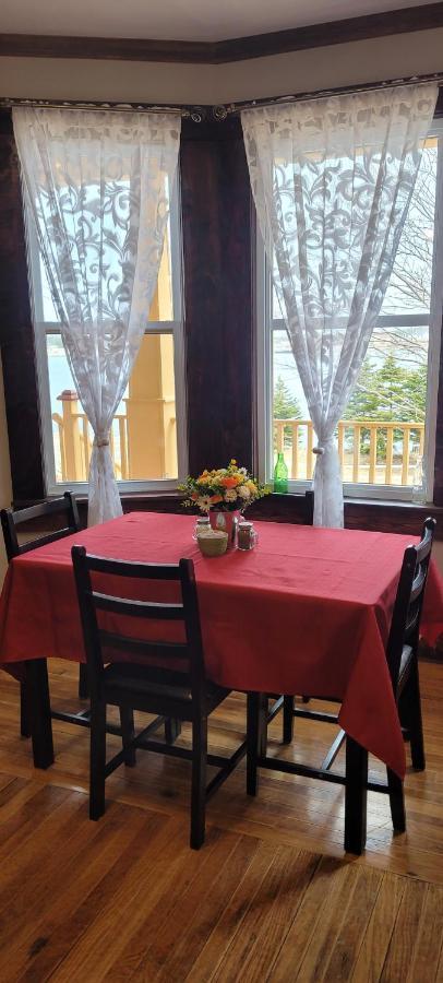 The Harbourside Inn Port Union 외부 사진