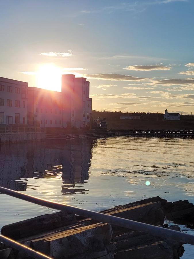 The Harbourside Inn Port Union 외부 사진
