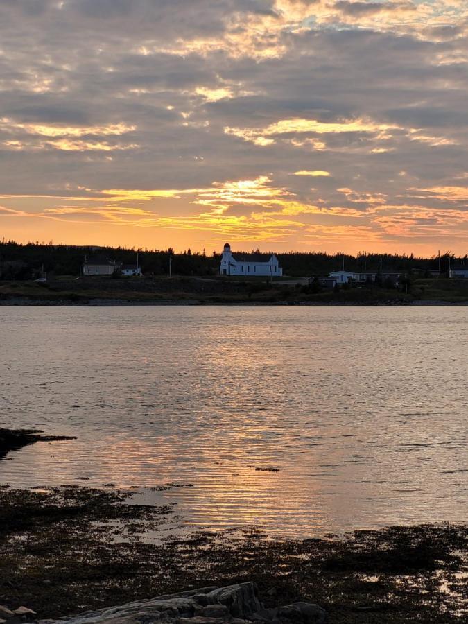 The Harbourside Inn Port Union 외부 사진